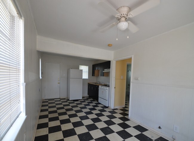 Interior Photo - 1159 Eastfield Ave