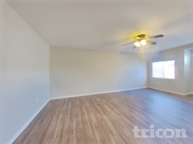 Foto del edificio - 1454 Orange Jubilee Rd