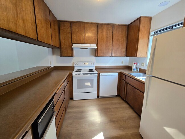 Foto del edificio - Welcome to this beautifully renovated 2-be...