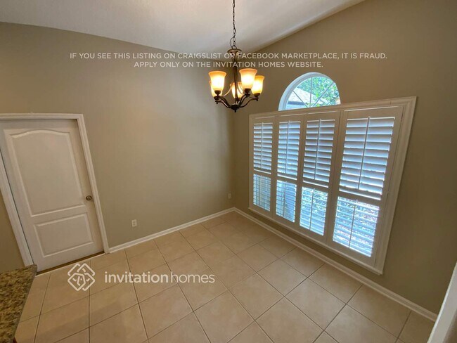 Foto del edificio - 1332 Sylvie Ln