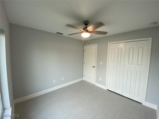 Foto del edificio - 227 NE 16th Pl