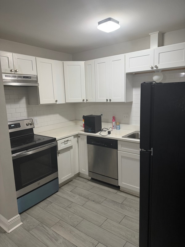 Building Photo - 40468 W Hernandez Ave