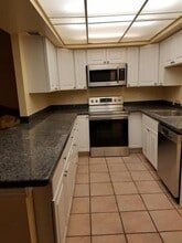 Building Photo - 1307 Partridge Close