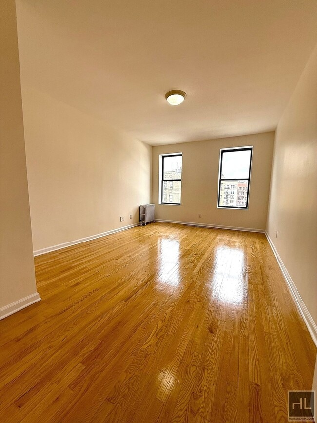 Building Photo - West 171st Street