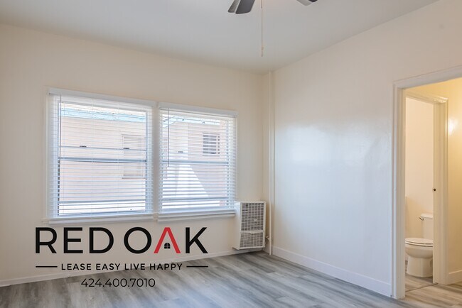 Building Photo - 147-144 Normandie Ave