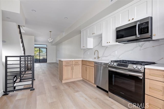 Foto del edificio - 5443 Blackwelder St