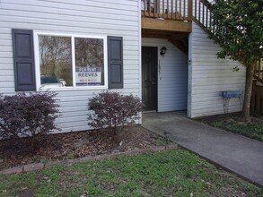 Building Photo - 1695 Hunters Trail