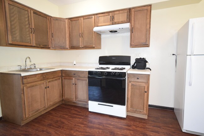 Foto del edificio - 14048 Willow Ln