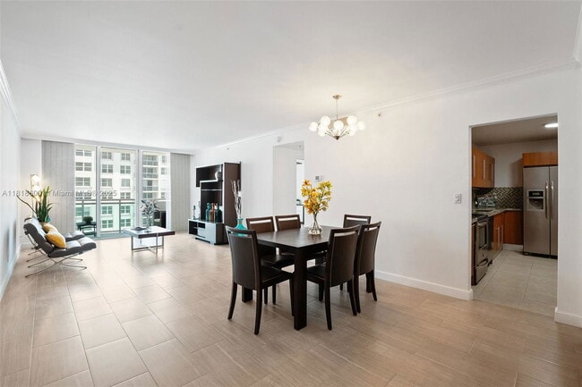 Building Photo - 3001 S Ocean Dr