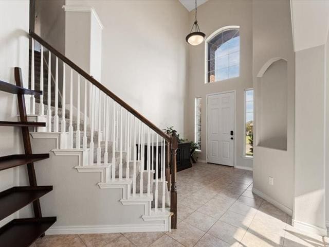 Building Photo - 654 Plum Dr