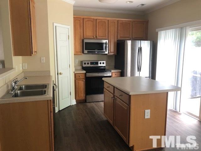 Building Photo - 208 Anterbury Dr