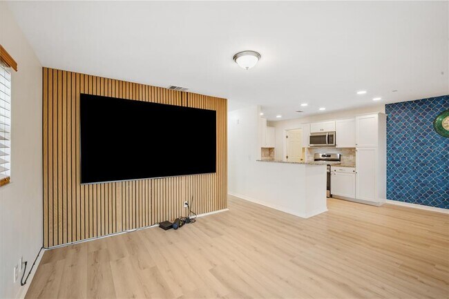 Foto del edificio - 6610 S Mascotte St