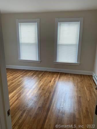 Foto del edificio - 211 W Thames St