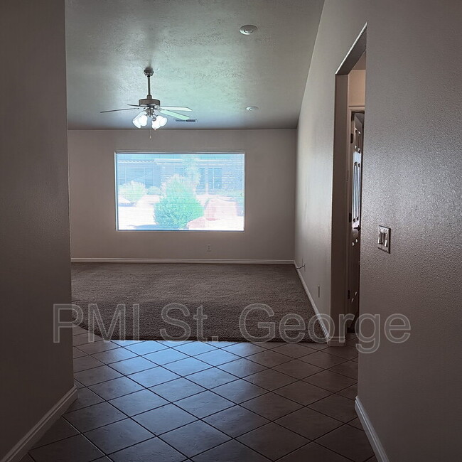 Building Photo - 340 W 350 S