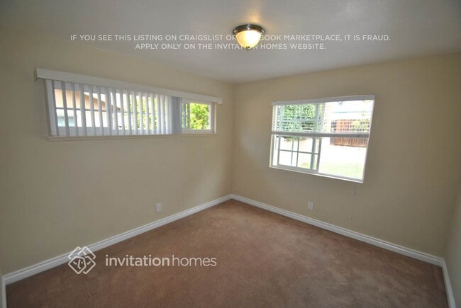 Building Photo - 10846 Archway Dr