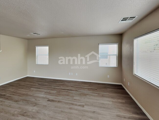 Foto del edificio - 10511 Mojave Ridge Ct