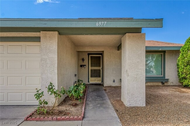 Building Photo - 6977 Pleasant View Ave