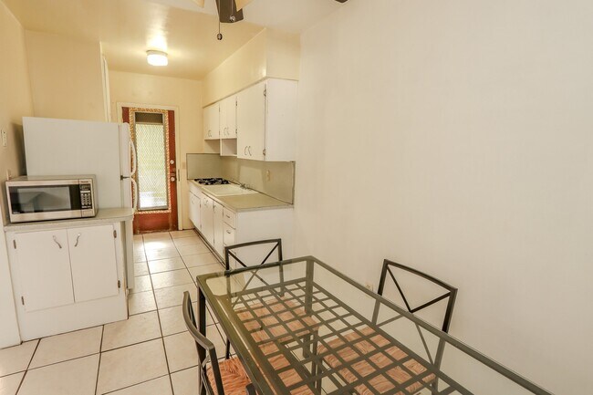 Foto del edificio - 1250 S Alhambra Cir
