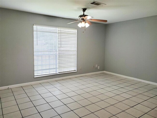 Foto del edificio - 3020 Sagebrush Dr