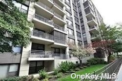 Primary Photo - 98-19-98-64 64th Ave