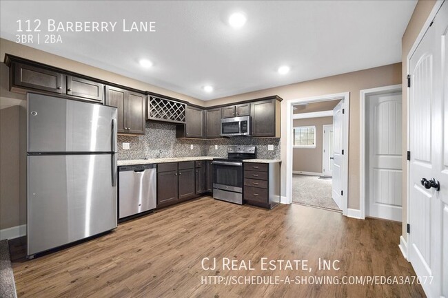 Building Photo - 112 Barberry Ln