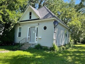 Building Photo - 1148 Columbia St