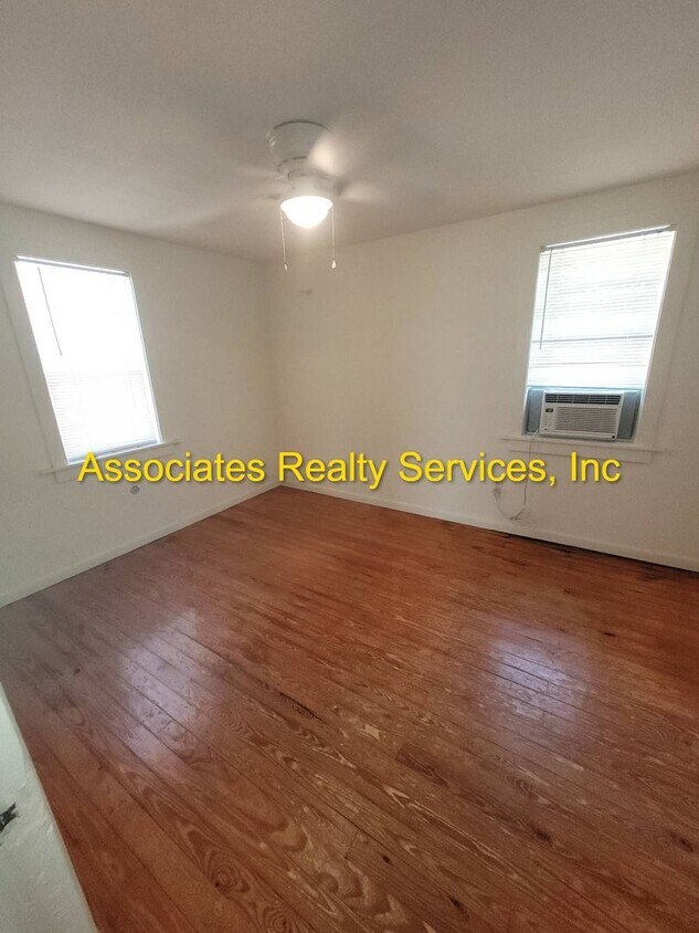 Foto principal - Bevis- Gainesville Heights - 995