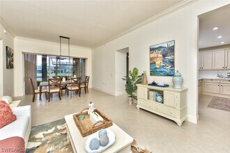 Building Photo - 9242 Tesoro Ln