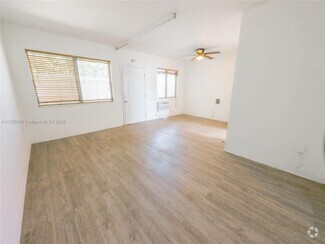 Building Photo - 2170 NW Flagler Terrace
