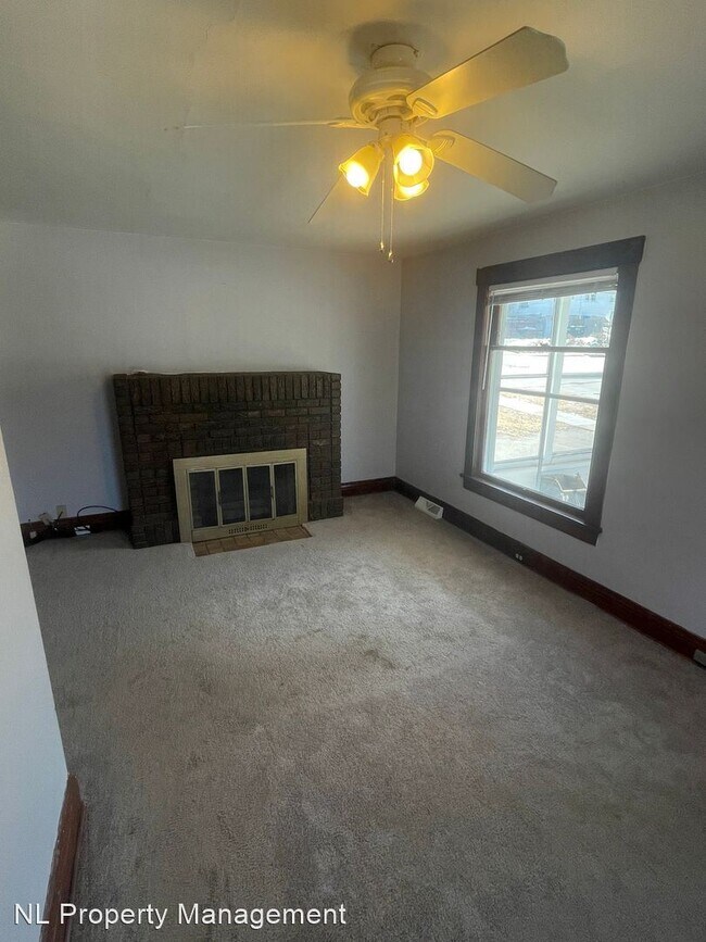 Building Photo - 3 br, 2 bath House - 6602 Emmet Street