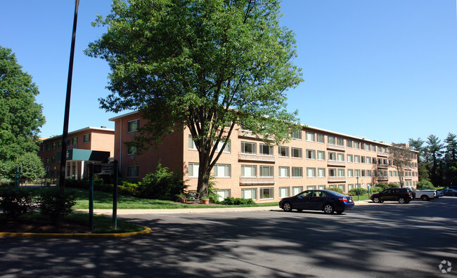 Foto del edificio - Main Street Green