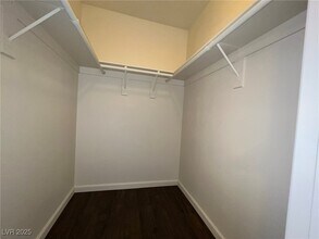 Building Photo - 7916 Thorne Pine Ave