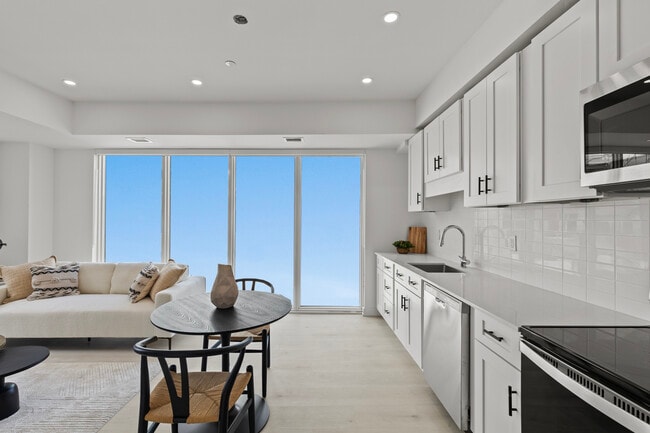 Building Photo - The Carlisle