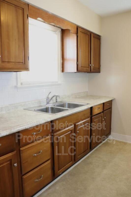 Building Photo - 7416 S McCook Ave