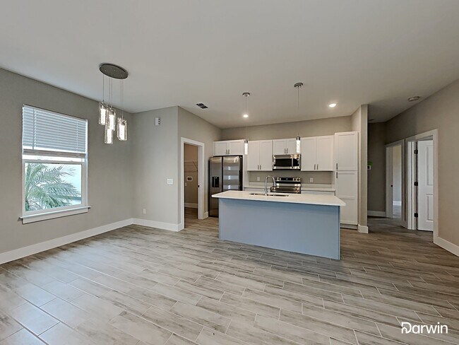 Building Photo - 354 Gardenia Ct
