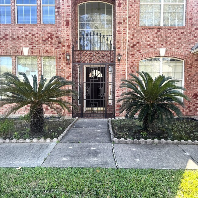 Foto del edificio - 6611 Sunrise Valley Ln