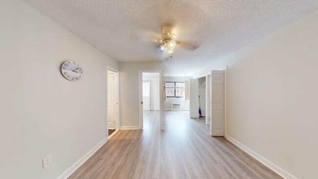 Foto del edificio - Incredible Location in Dupont Circle- Upda...