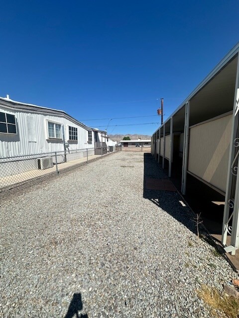 Foto del edificio - 2105 Hermosa Dr