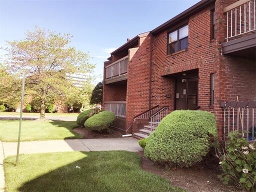 Building Photo - 91 Woodbridge Terrace