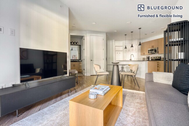 Foto del edificio - 3403 Harmon Ave