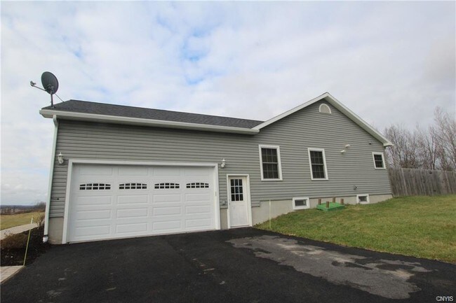Building Photo - 21029 Strickland Rd