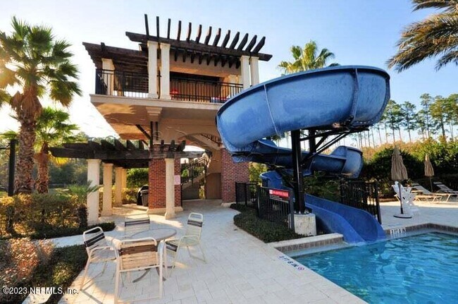 Foto del edificio - 932 Gallier Pl