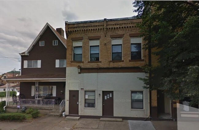 Foto del edificio - 544-546 Bessemer Ave