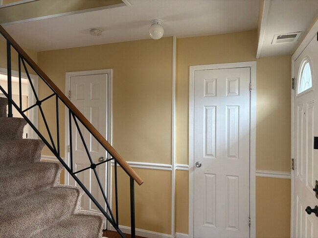 Foto del edificio - 12508 Canfield Ln