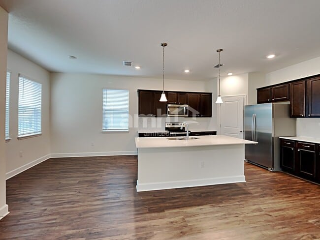 Foto del edificio - 1173 Walden Pond Drive