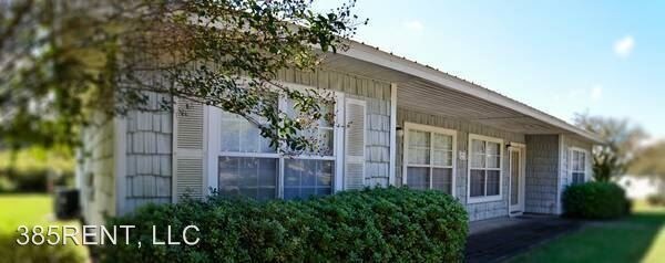 Foto del edificio - 1411-1419 Glenda Dr