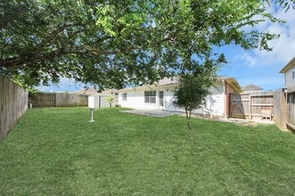 Building Photo - 5114 Santrey Dr