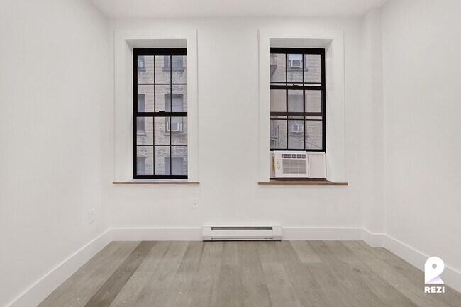 Building Photo - 36 Arden St