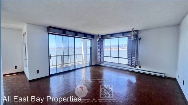 Building Photo - 2 br, 2 bath House - 8 Commodore Dr. #253