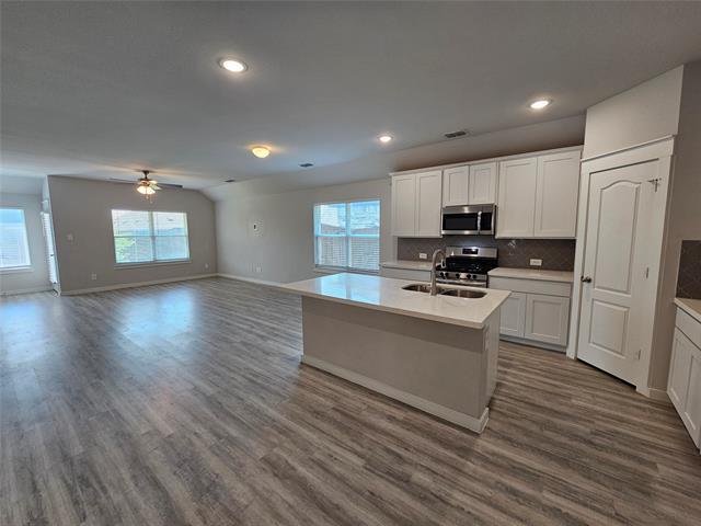 Foto del edificio - 2528 Moser Ln